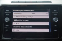 VW Passat Variant 1.5 TSI Highline R-Line