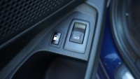 BMW 330 e xDrive Advantage