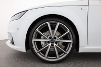 Audi TT Roadster 2.0 TFSI quattro S-Line