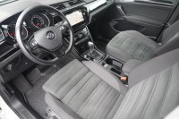 VW Touran 1.5 TSI R-Line