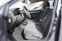 VW Golf VIII Variant 1.5 eTSI DSG