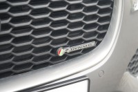Jaguar XE D180 R-Dynamic HSE