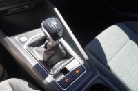 VW Golf VIII 1.0