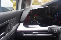 VW Golf VIII Variant eTSI DSG
