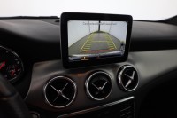 Mercedes-Benz GLA 180 Urban