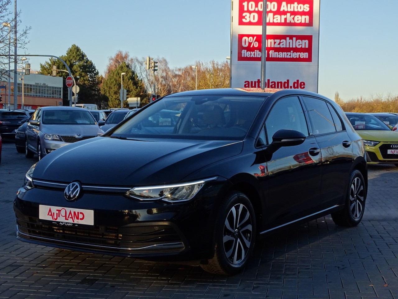 VW Golf VIII Active eTSI DSG