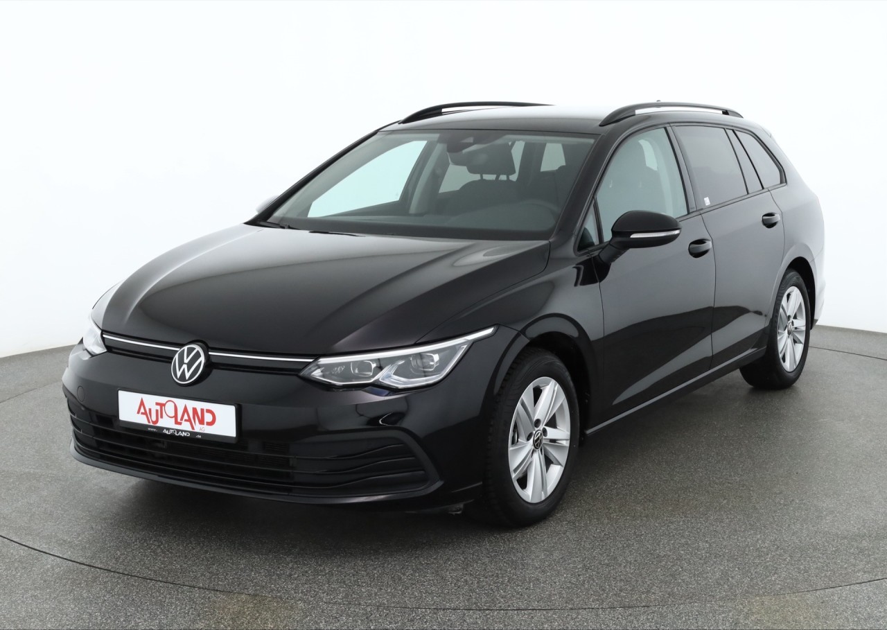VW Golf VIII Variant 1.5 eTSI DSG