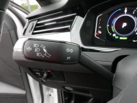 VW Passat Variant GTE