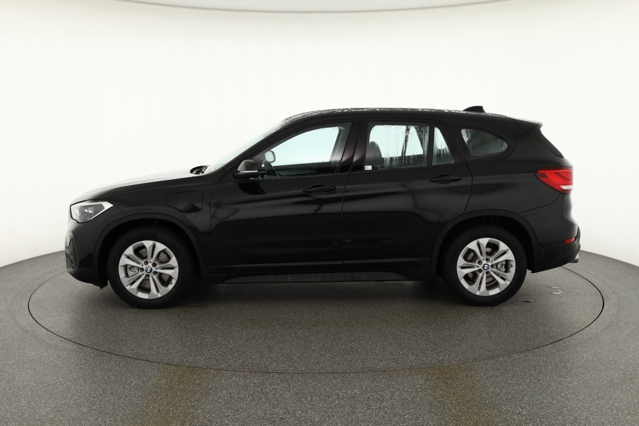BMW X1 25e xDrive Advantage