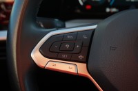 VW Golf VIII Variant 1.0 TSI