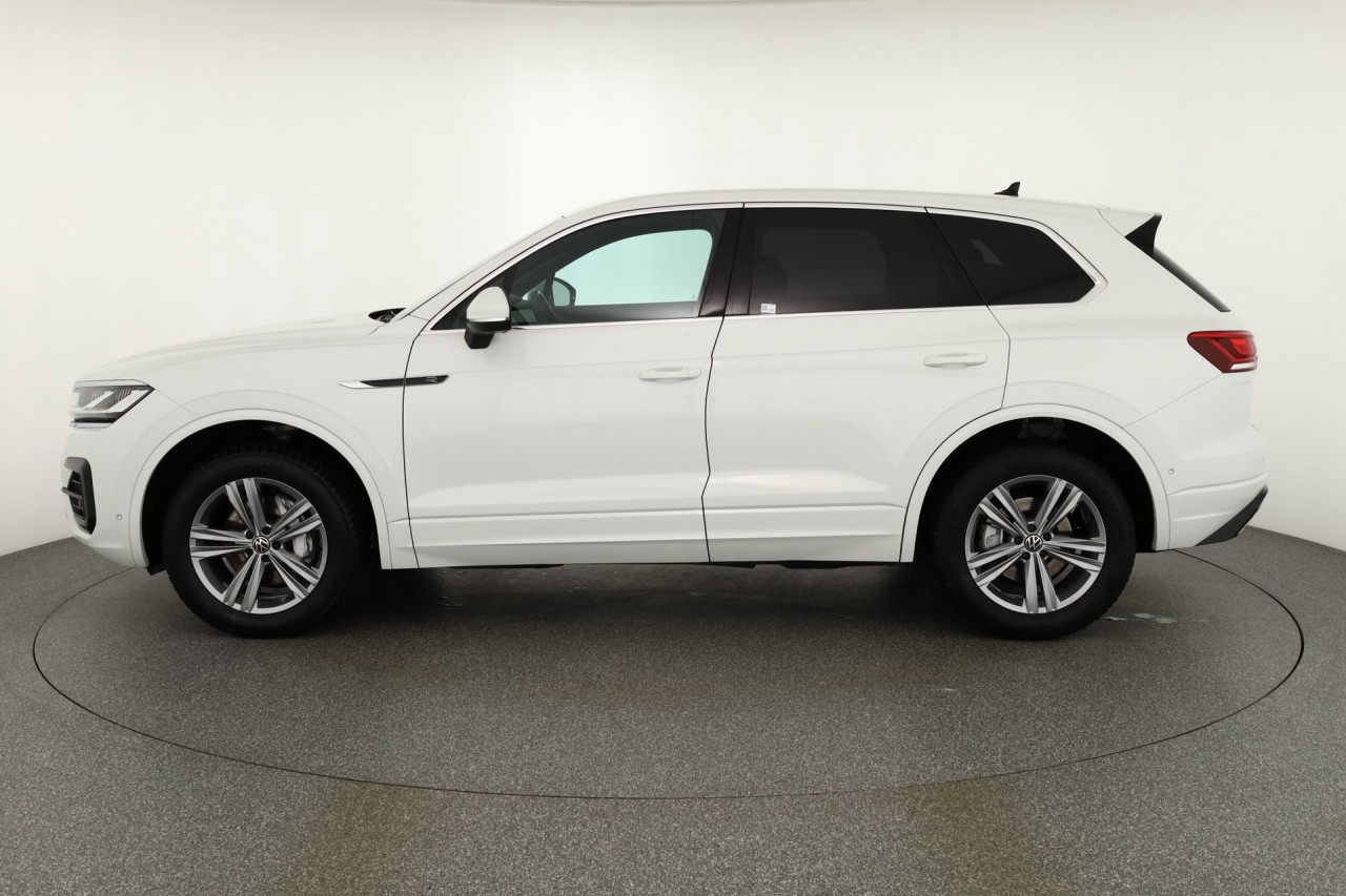 VW Touareg 3.0 TDI V6 4Motion R-Line
