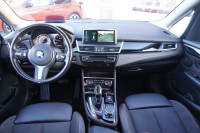 BMW 218 i AT Sport Line