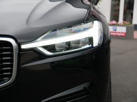 Volvo XC 60 XC60 2.0 R Design Expression Plug-In