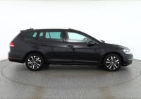 VW Golf VII Variant 1.6 TDI DSG IQ.DRIVE