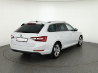 Skoda Superb Combi 2.0 TDI DSG Style