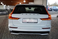 Volvo V60 Kombi 2.0 M-Hybrid Plus Dark