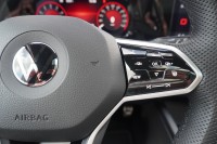 VW Golf VIII 1.5 eTSI R-Line DSG