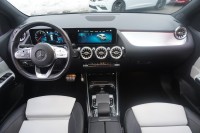 Mercedes-Benz B 200 B200 AMG Line