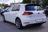 VW Golf VII 1.5 TSI Highline R-line