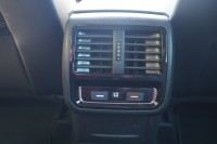 VW Passat Variant 2.0 TDI R-Line DSG
