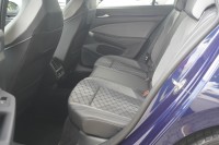 VW Golf VIII 2.0 TDI R-Line DSG