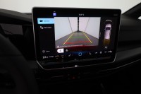 VW Golf VIII Variant 1.5 eTSI R-Line DSG