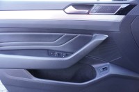 VW Passat Variant 2.0TDI DSG R-Line