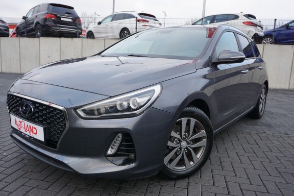 Hyundai i30 1.0 T-GDI Family