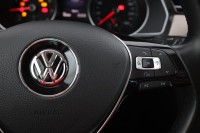 VW Passat Variant 1.8 TSI DSG R-Line