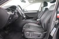 VW Passat Variant 1.8 TSI DSG R-Line