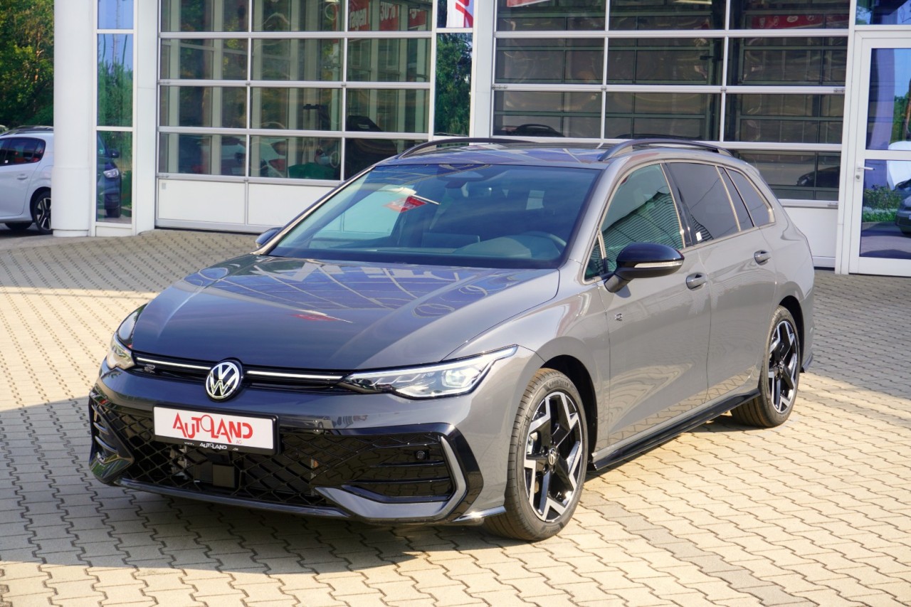 VW Golf VIII Variant 1.5 eTSI R-Line DSG