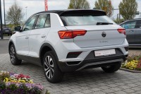 VW T-Roc 1.5 16V TSI Active Standhzg.