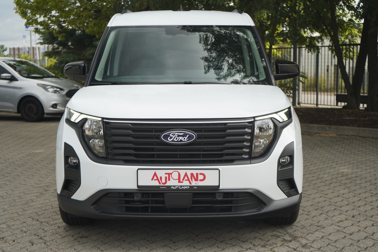 Ford Tourneo Courier Titanium 1.0 EB
