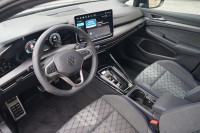 VW Golf VIII Variant 1.5 eTSI R-Line DSG
