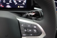 VW T-Roc R-Line 1.5 eTSI DSG n.Modell