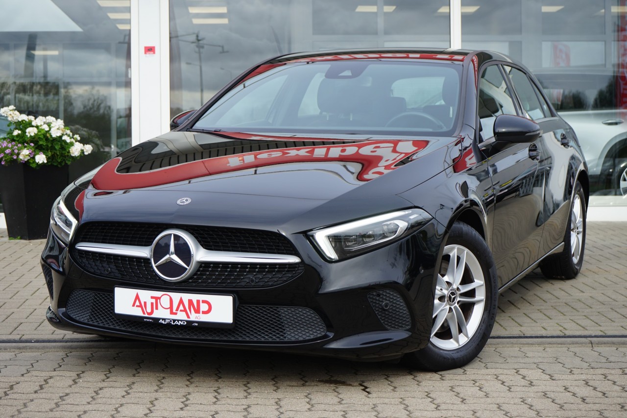 Mercedes-Benz A 200 A200 d Style 8G-DCT