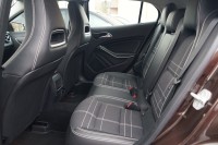 Mercedes-Benz GLA 200 Standard