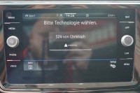VW Touran 2.0 TDI R-Line Highline