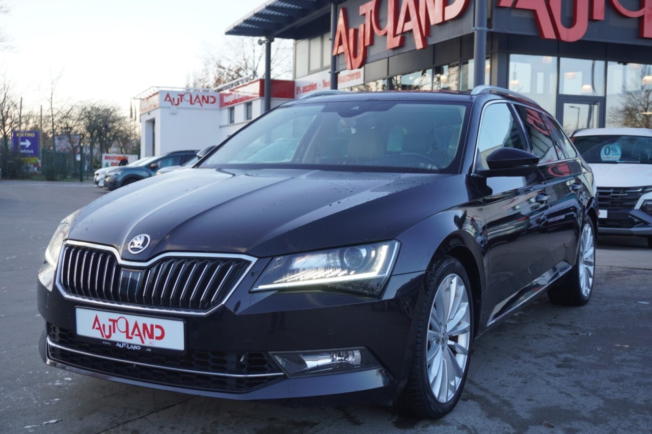 Skoda Superb Combi 2.0 L&K 4x4