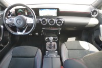 Mercedes-Benz A 200 A200 AMG Line