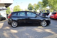 Mercedes-Benz B 180 B180