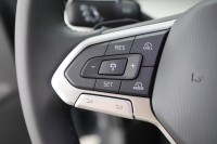 VW Golf VIII Variant 1.5 TSI DSG