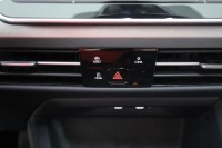 VW Golf VIII Variant 1.5 eTSI DSG Life