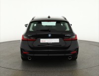 BMW 330 e Touring xDrive