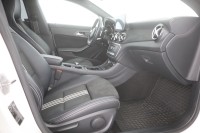 Mercedes-Benz CLA 200 Shooting Brake AMG Line Peak Edition