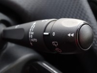 Peugeot 2008 1.2 PureTech Black Edition