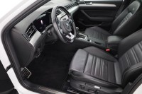 VW Passat Variant 2.0 TSI 4Motion R-Line