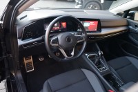 VW Golf VIII Variant 1.5 TSI Active