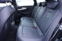 Audi A4 Avant 35 TFSI S line