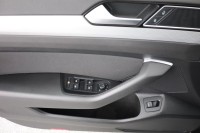 VW Passat Variant 1.5 TSI DSG Business